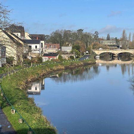 Les Berges De L'Oust Apartment Malestroit Luaran gambar