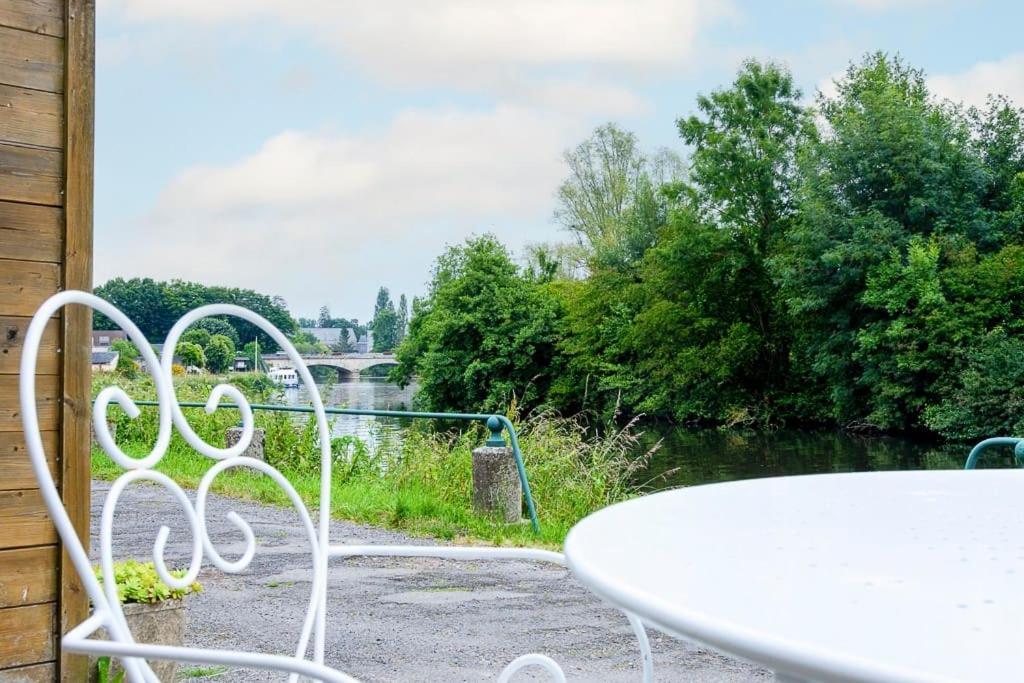 Les Berges De L'Oust Apartment Malestroit Luaran gambar
