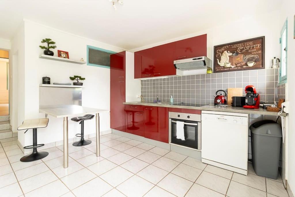Les Berges De L'Oust Apartment Malestroit Luaran gambar