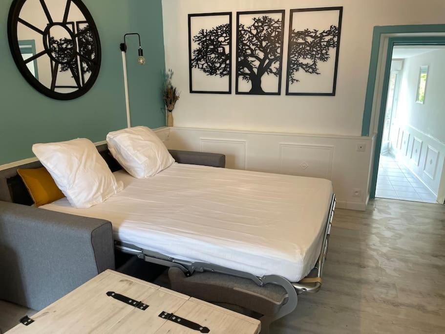 Les Berges De L'Oust Apartment Malestroit Luaran gambar